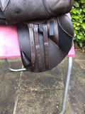 Farrington's Jump Saddle 18.5” Seat (short panels) Medium Wide SS103